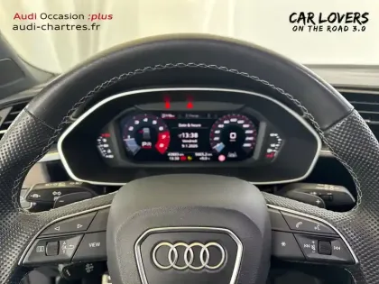 Photo 11 Audi Q3  35 TFSI 150 ch S tronic 7