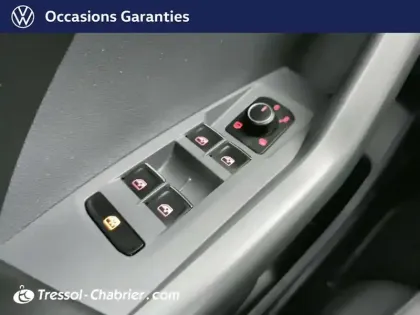 Photo 23 Volkswagen T-cross  1.0 TSI 115 Start/Stop DSG7