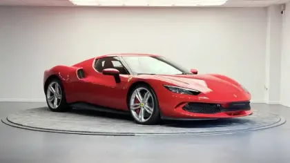 Photo 40 Ferrari 296 GTB  3.0 Turbo V6 Hybride 830 ch