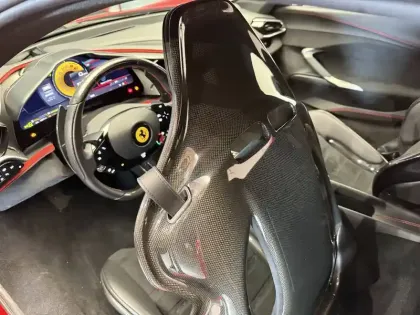 Photo 11 Ferrari 296 GTB  3.0 Turbo V6 Hybride 830 ch