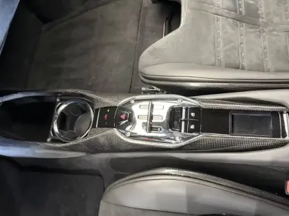 Photo 14 Ferrari 296 GTB  3.0 Turbo V6 Hybride 830 ch