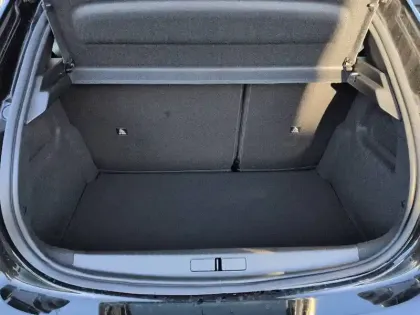 Photo 5 Peugeot 208  Hybrid 145 e-DCS6