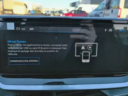 Photo 39 Peugeot 208  Hybrid 145 e-DCS6