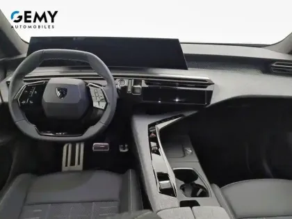 Photo 63 Peugeot 5008  Hybrid 136 e-DCS6