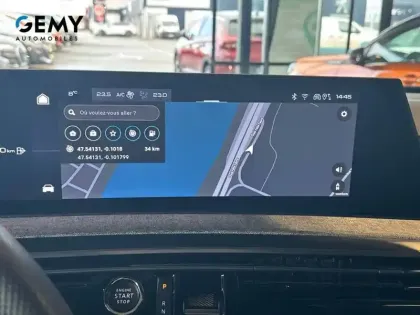 Photo 18 Peugeot 5008  Hybrid 136 e-DCS6