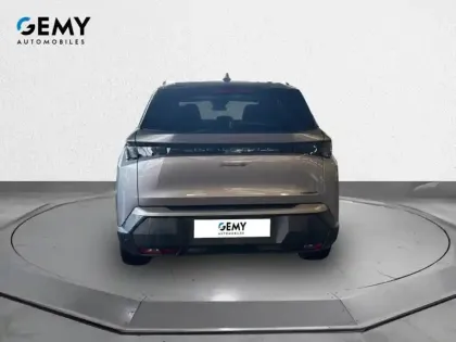 Photo 31 Peugeot 5008  Hybrid 136 e-DCS6