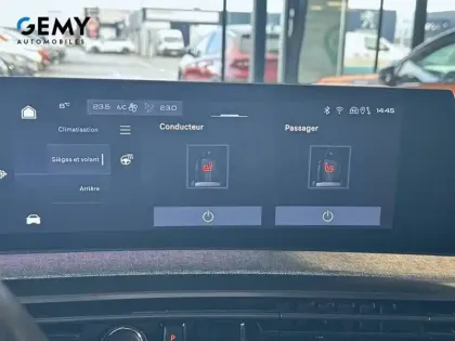 Photo 16 Peugeot 5008  Hybrid 136 e-DCS6