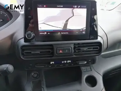 Photo 12 Peugeot Rifter  Standard BlueHDi 130 S&S BVM6 5pl