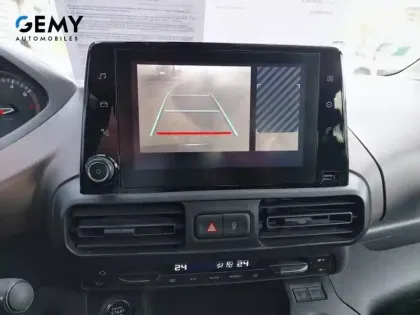 Photo 13 Peugeot Rifter  Standard BlueHDi 130 S&S BVM6 5pl