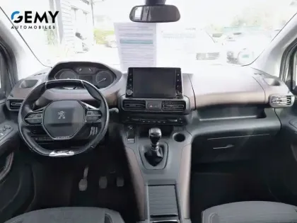 Photo 7 Peugeot Rifter  Standard BlueHDi 130 S&S BVM6 5pl