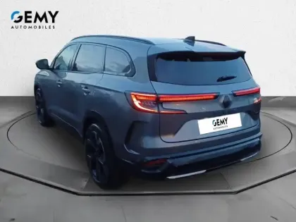 Photo 6 Renault Espace  E-Tech full hybrid 200 GSR2