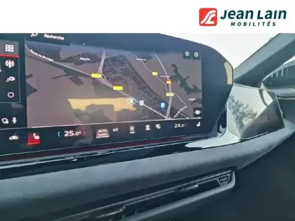 Photo 13 Audi A6  Avant e-hybrid 367 ch S tronic 7 Quattro