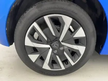 Photo 49 Peugeot 208 Gén. II Ph2 Active 5