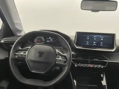 Photo 21 Peugeot 208  PureTech 100 S&S BVM6