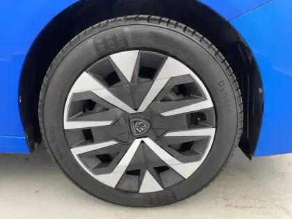 Photo 79 Peugeot 208  PureTech 100 S&S BVM6