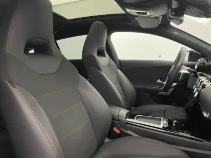 Photo 28 Mercedes CLA  Shooting Brake 250 e Hybrid EQ 8G-DCT