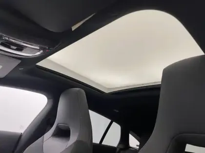 Photo 23 Mercedes CLA  Shooting Brake 250 e Hybrid EQ 8G-DCT