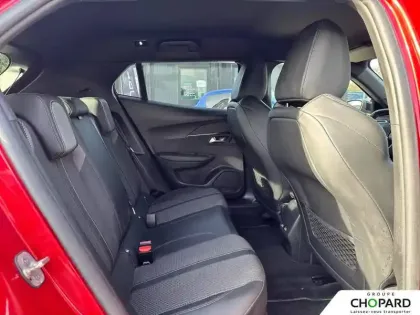 Photo 113 Peugeot 2008  PureTech 130 S&S EAT8