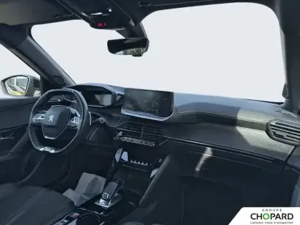 Photo 12 Peugeot 2008  PureTech 130 S&S EAT8