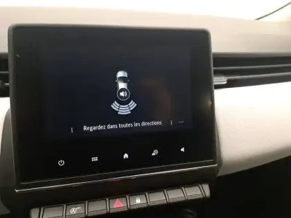 Photo 37 Renault Clio  SCe 65