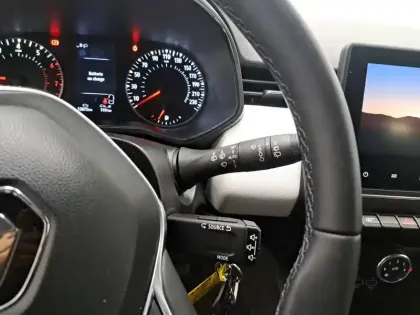 Photo 28 Renault Clio  SCe 65