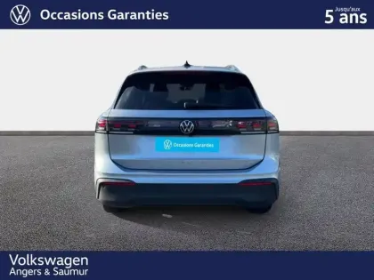 Photo 5 Volkswagen Tiguan  1.5 eTSI 131ch DSG7