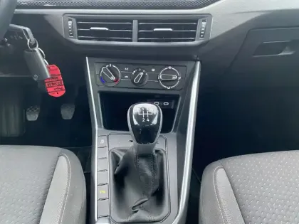 Photo 12 Volkswagen Polo  1.0 TSI 95 S&S BVM5