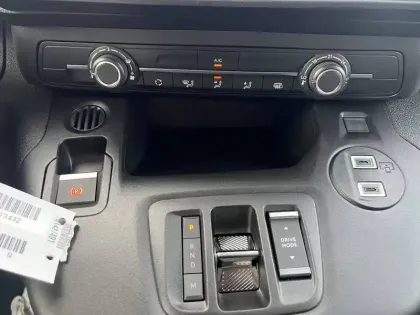 Photo 14 Peugeot Partner  FOURGON M 650 KG BLUEHDI 130 S&S EAT8