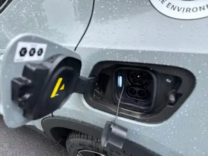 Photo 7 Volvo Ex40  Single Extended Range 252 ch 1EDT