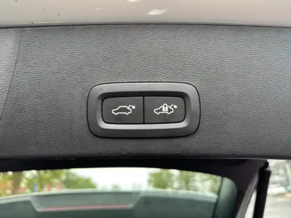 Photo 24 Volvo Xc40  B3 163 ch DCT7