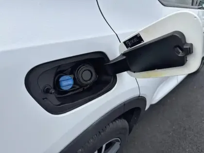 Photo 7 Volvo Xc40  D4 AWD AdBlue 190 ch Geartronic 8