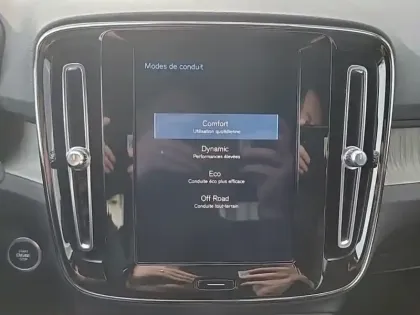 Photo 20 Volvo Xc40  D3 AdBlue 150 ch Geartronic 8