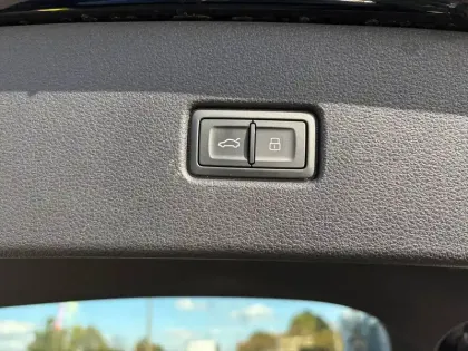 Photo 16 Audi Q5  Sportback 35 TDI 163 S tronic 7