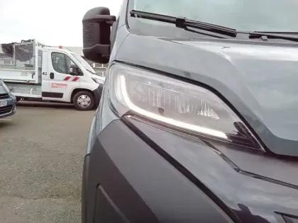Photo 37 Peugeot Boxer  FGN TOLE 3.5 T L2H2 140 S&S BVA8