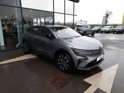 Photo 6 Renault Megane  E-Tech ER EV60 130ch optimum charge