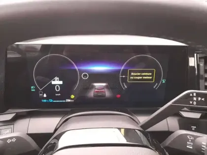 Photo 23 Renault Megane  E-Tech ER EV60 130ch optimum charge