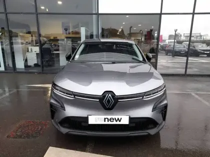 Photo 7 Renault Megane  E-Tech ER EV60 130ch optimum charge