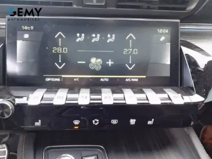 Photo 20 Peugeot 508  SW Hybrid4 360 e-EAT8 Peugeot Sport Engineered