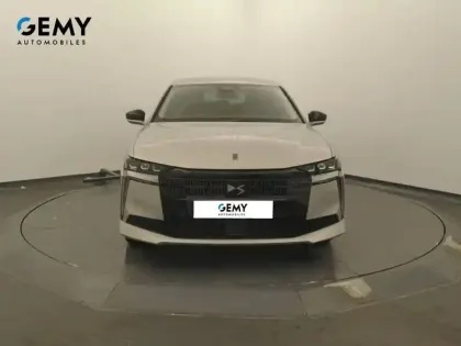 Photo 47 DS DS 4 N°4 Hybride 145 e-DCT6