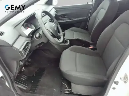 Photo 8 Dacia Sandero  SCe 65