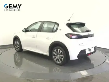 Photo 6 Peugeot 208  Electrique 50 kWh 136ch