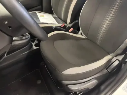 Photo 20 Hyundai I10  1.0 67 ECO