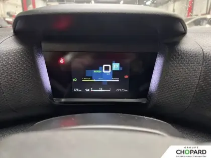 Photo 20 Citroën C4 e- 136 ch Automatique