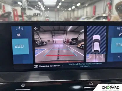 Photo 13 Citroën C4 e- 136 ch Automatique