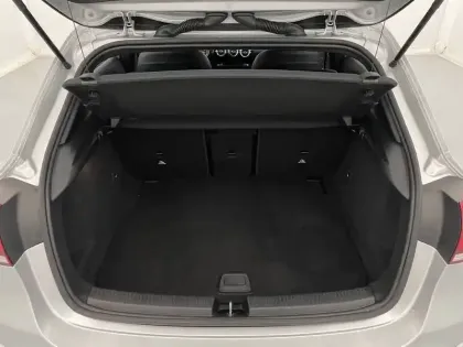 Photo 13 Mercedes Classe A  200 7G-DCT