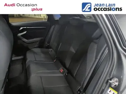 Photo 16 Audi A3  Sportback TFSI e Hybride rechargeable 204 S tronic 6