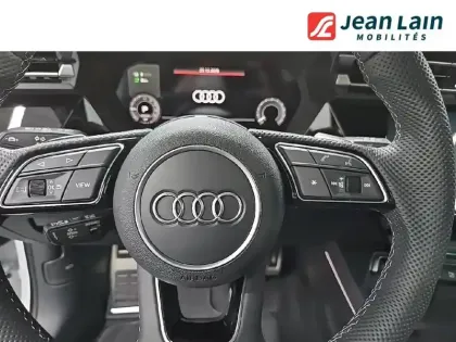 Photo 11 Audi A3  Sportback TFSI e Hybride rechargeable 204 S tronic 6