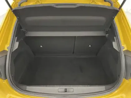 Photo 12 Peugeot 208  Electrique 50 kWh 136ch