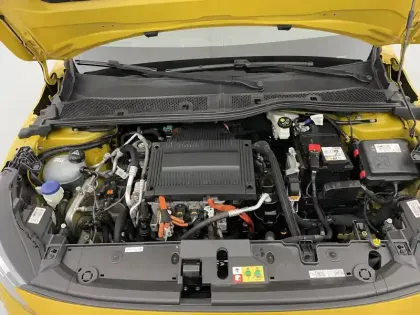 Photo 20 Peugeot 208  Electrique 50 kWh 136ch