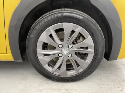 Photo 17 Peugeot 208  Electrique 50 kWh 136ch